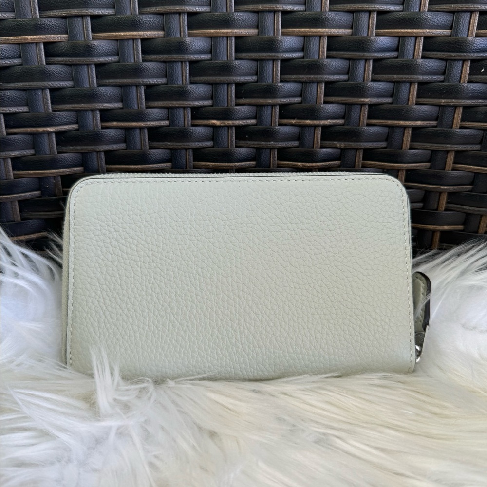 Coach Pebbled Leather Zip Wallet - Light Sage - Picture 2 of 3
